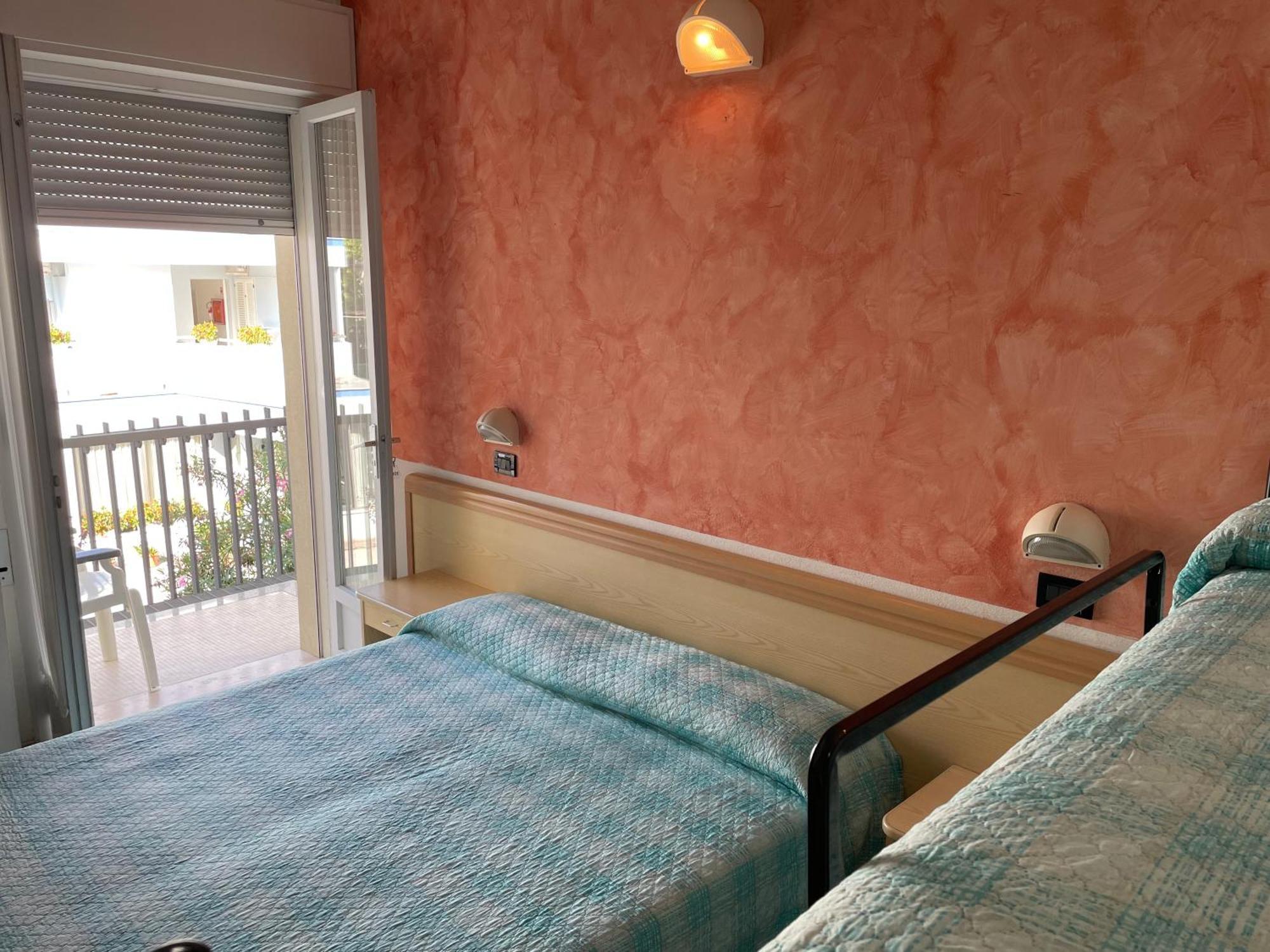 Piccolo Hotel Cesenatico Exterior photo
